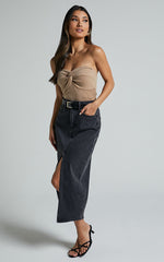 Anaya Midi Skirt - Denim Skirt in Washed Black