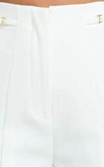 Chantelle Pants - Front Pleats Straight Leg Pant with Hardware Buckle in Off White