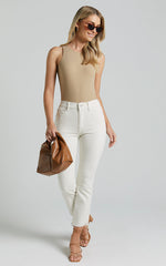 Elizena Jeans - Mid Rise Step Hem Cropped Denim Jeans in Ecru