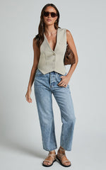 Lorcan Vest - Tailored Vest in Stone