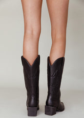 THERAPY Ranger Boot Grape